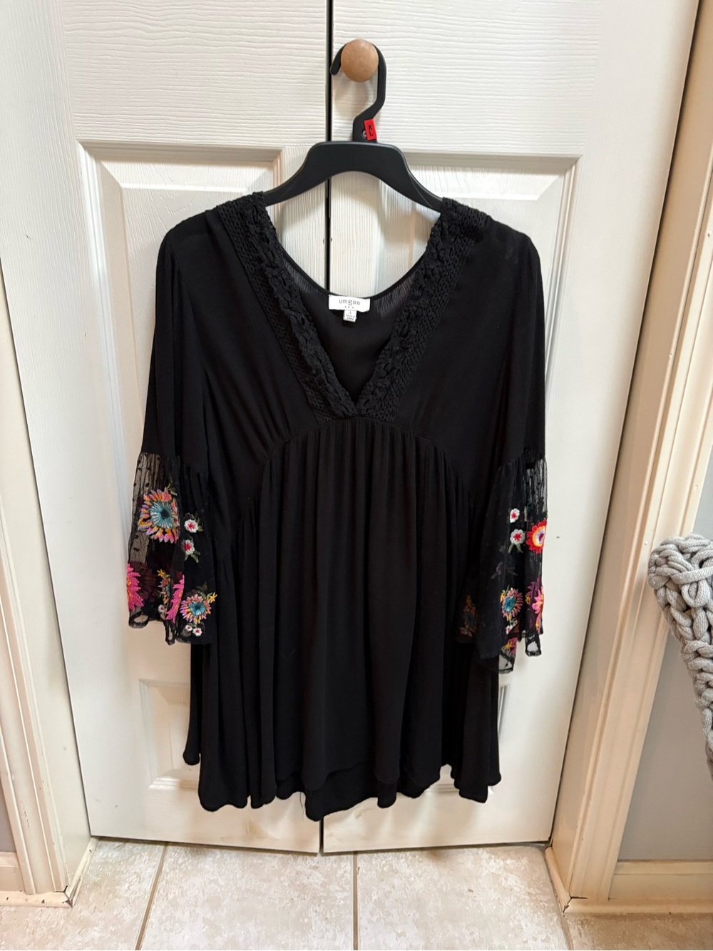 Umgee Black V-Neck Tunic with Colorful Embroidered Sleeves